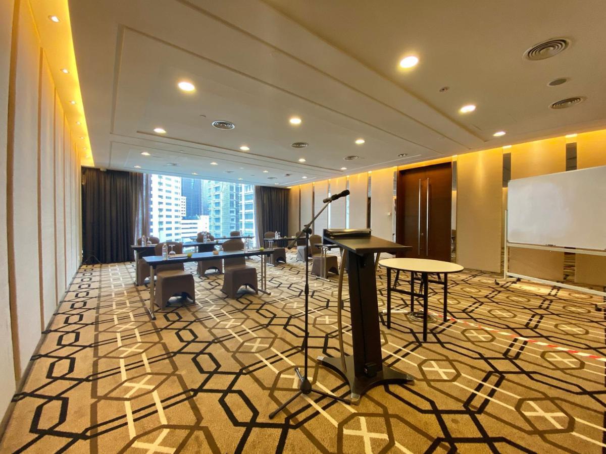 Ramada Suites By Wyndham Kuala Lumpur City Centre Esterno foto