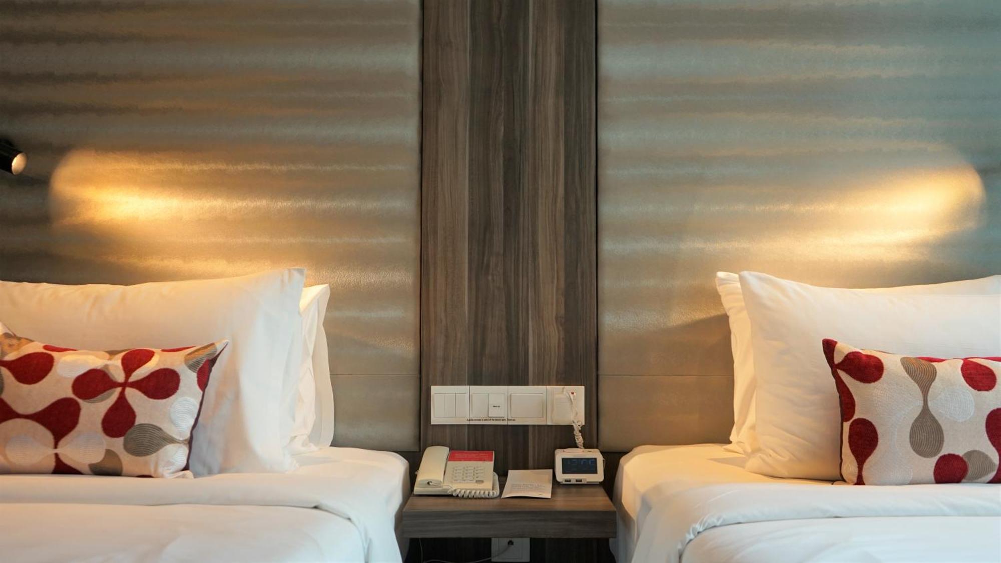 Ramada Suites By Wyndham Kuala Lumpur City Centre Esterno foto