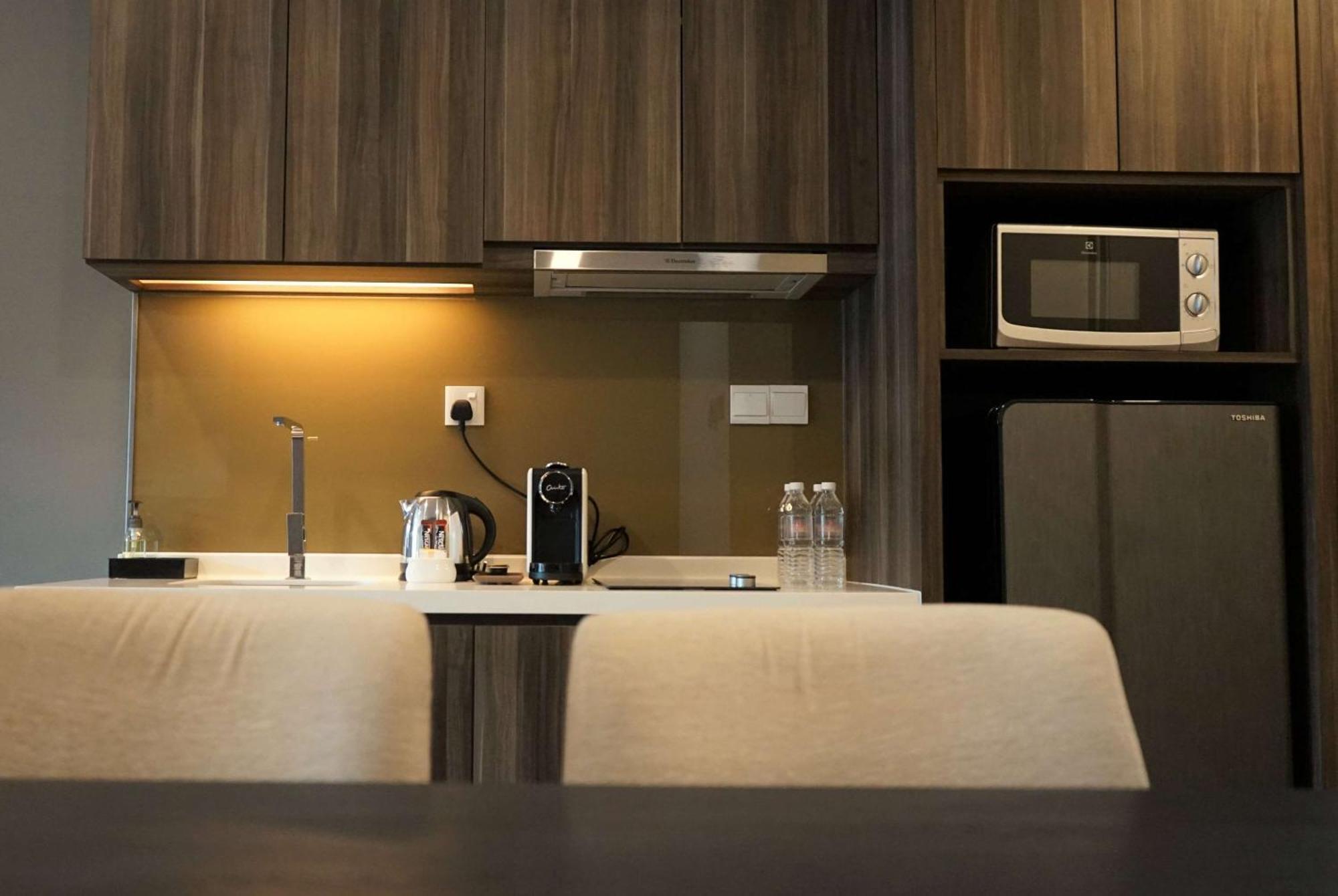 Ramada Suites By Wyndham Kuala Lumpur City Centre Esterno foto
